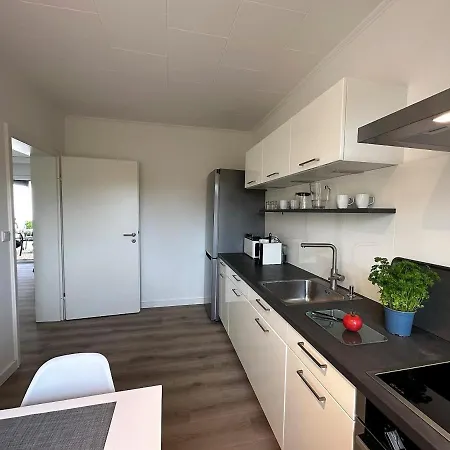 Haus Libelle, Ebenerdig, Wlan, Neu Renoviert, Hochwertig Ausgestattet *