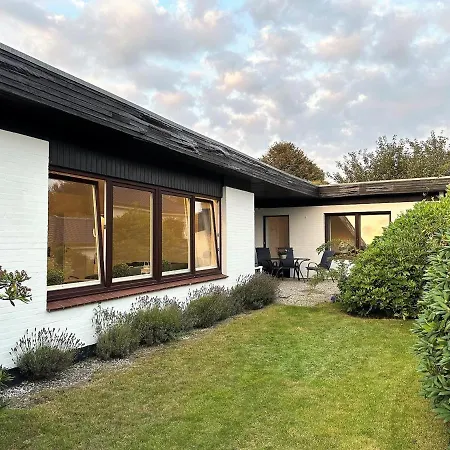 Haus Libelle, Ebenerdig, Wlan, Neu Renoviert, Hochwertig Ausgestattet * Leck